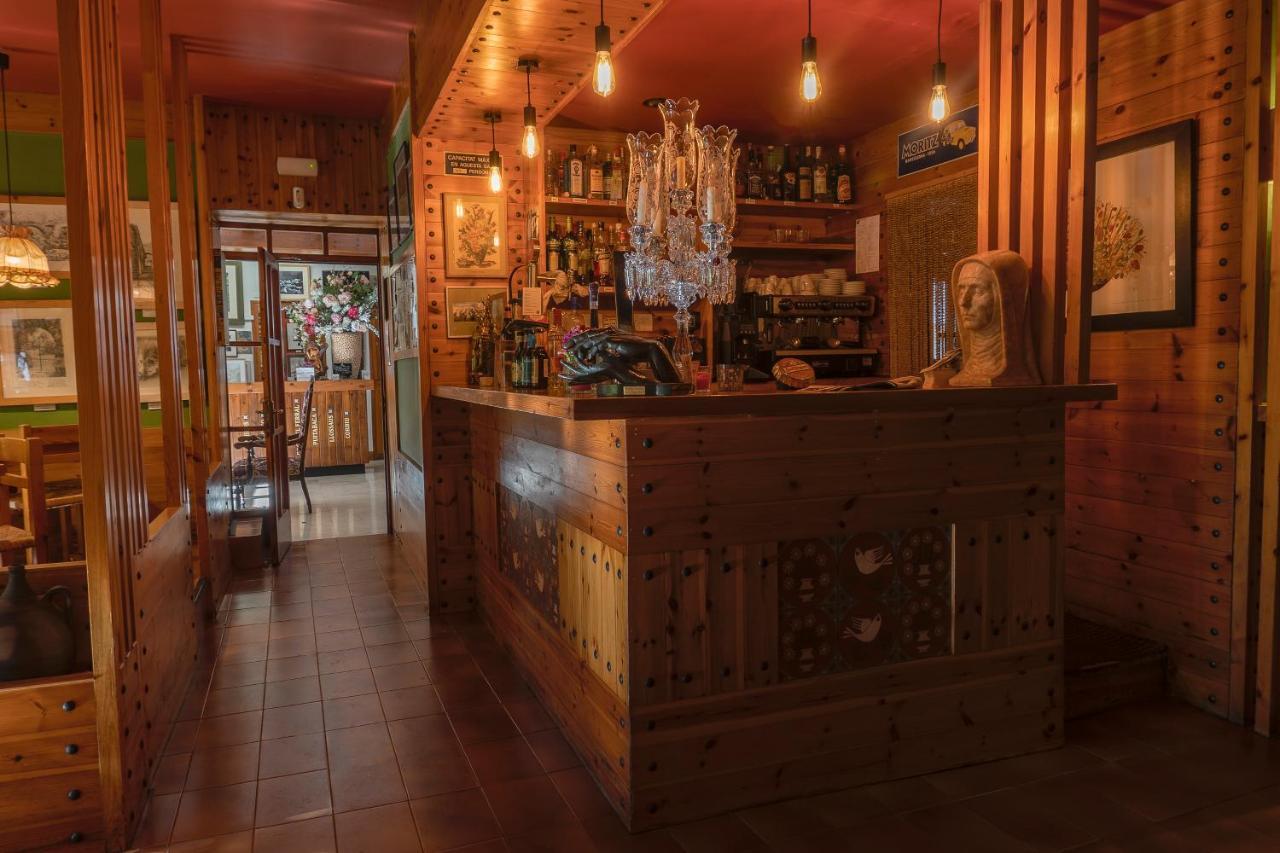嘉多斯酒店 里贝拉德卡多斯 外观 照片
